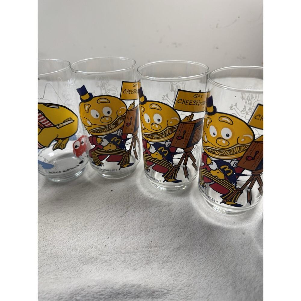 Vintage 1977 McDonaldland Action Series Glasses Lot of 10 McDonalds Characters - Picture 4 of 7